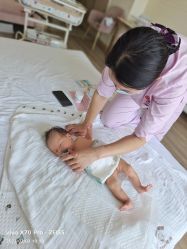 -爱陪伴一对一月子中心(融侨店)