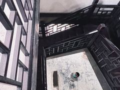 -汇龙潭