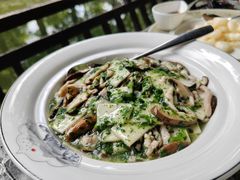 荠菜双菇烩甜笋-莹珠阁·私房菜