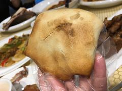 馕坑烤包子-巴扎美食·新疆菜·西域歌舞表演餐厅(新疆大厦店)