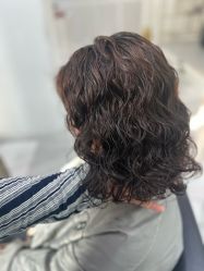-1983 Hair Salon