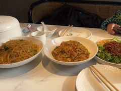 -小桃红·东北菜·春饼烤鸭(南阳湖街店)