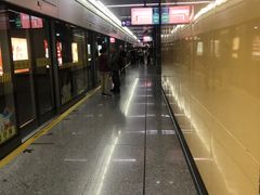 -一大会址·新天地(地铁站)