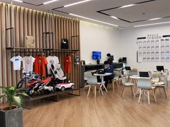 -北京宝诚宝马4S店