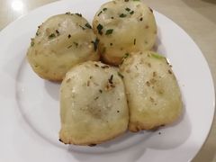 -老西白点心店