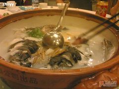 秀水鱼头-千岛湖鱼味馆(十字街总店)