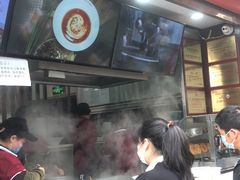 -钟方模白家肥肠粉(春熙店)