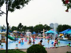 -欢乐水魔方水世界