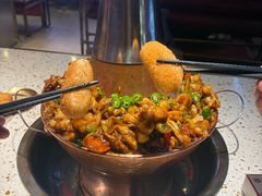 招牌蛙锅-老佛爷铜炉蛙锅(东门老街店)