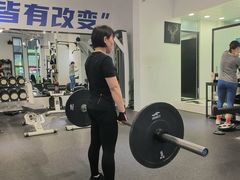 -汗水空间私教健身连锁(SM广场店)