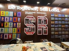 -东方明珠·可口可乐欢乐餐厅