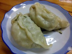 -小许三鲜砂锅馄饨店(家多乐烟酒店)