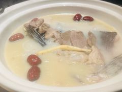 -许爷家·生态湖鲜(徐汇日月光店)