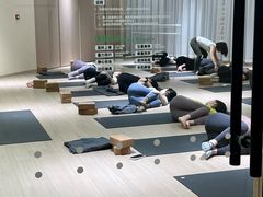 -乐刻瑜伽·普拉提·小瑜荚YogaPod(滨江银泰店)