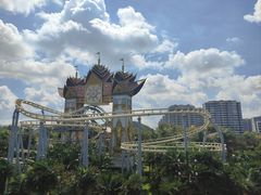 -七彩云南欢乐世界