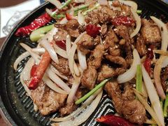 -湖畔鲁菜·二十年老字号餐厅(大明湖店)