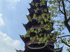 -龙华寺