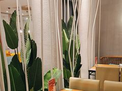 -莲餐厅·湖北菜·潜江小龙虾店(愚园路店)
