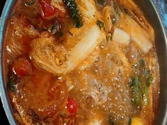 老凯俚酸汤鱼-野山舂·贵州现舂酸汤火锅(鸿通城店)