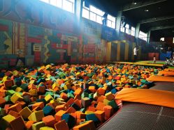 -多乐岛运动游乐城(杭州店)