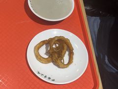 豆汁儿焦圈儿-护国寺小吃店(红莲南路店)