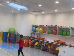 -金色雨林感统学能培训中心(武广校区)