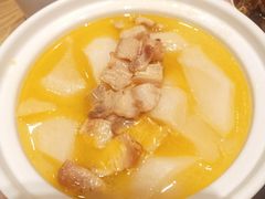 萝卜汤-吕氏疙瘩汤·新鲁菜(潍坊银座店)