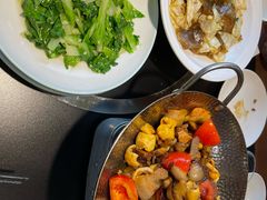 -老唐三下锅 ·张家界地标美食(溪布街店)