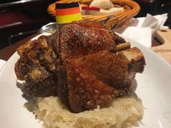-1886德国汽车餐厅(外滩十六铺码头店)