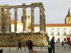 -埃武拉罗马神庙