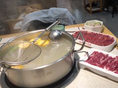 -浪里寻·臻牛养生牛肉火锅(方圆荟店)