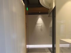 -齐玉齿科JADENTAL