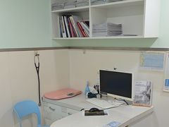 -佳雯宠物医院·皮肤科·内外科(春晓路分院)