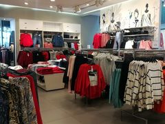 -H&M(鹏欣水游城店)