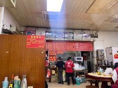 -香辉食馆(新兴路店)