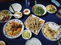 -伊带伊路新疆美食府(呼家楼店)