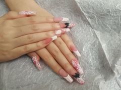-群丽化妆摄影美甲纹绣培训学校