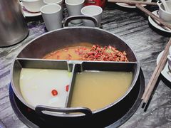 -热火朝天鲜切牛肉火锅(南强街巷店)