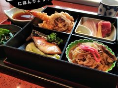 -小山日本料理(兴业太古汇店)