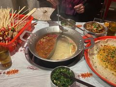 -大芊金重庆串串火锅(南京路店)