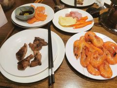 -遇上西雅图多融合海鲜自助餐厅(中房金谊广场店)