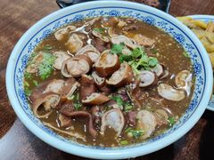 卤煮火烧-门框胡同百年卤煮(鸟巢店)