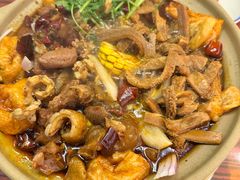 -沙胆彪炭炉牛杂煲(上海日月光广场店)