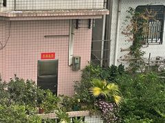-壹零贰小馆(桂城石啃店)