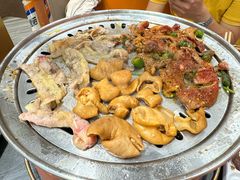 -允辛家·自助泥炉烤肉(九亭店)