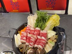-马路牙子烧烤音乐酒馆(望京店)