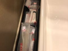 -香港华美达海景酒店