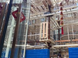 -PIPIKINGDOM皮皮王国欢乐号(欢乐海岸购物中心店)