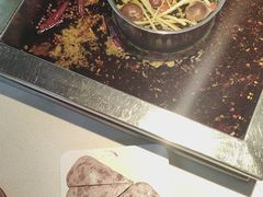 -二荆条·蜀鲜汇城市森林火锅