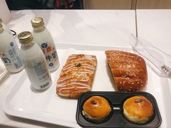 -85度C(生甜甜圈研究工坊·上海局门店)